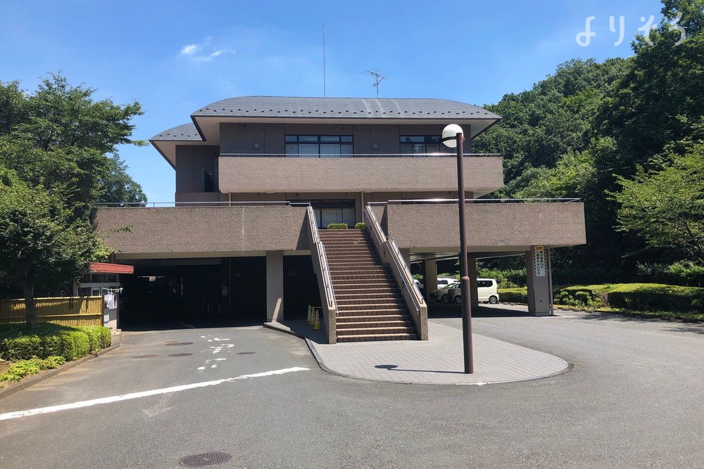 青梅市民斎場