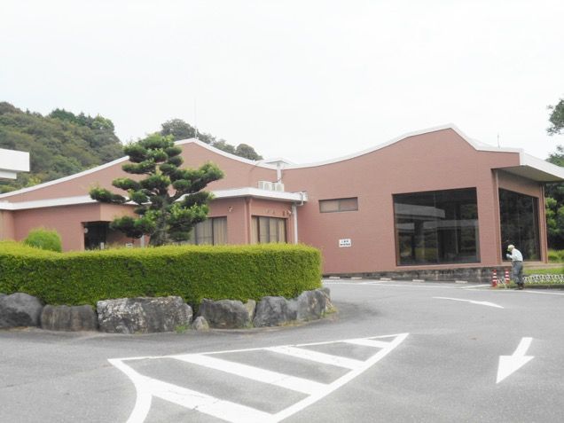 西尾市斎場やすらぎ苑