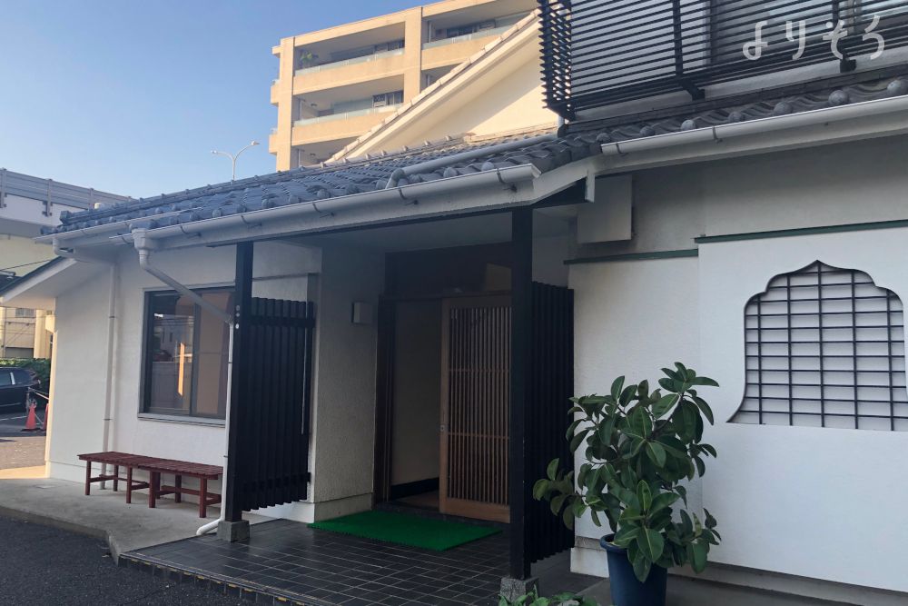 眞宗寺 伝道会館 ア・ウン堂