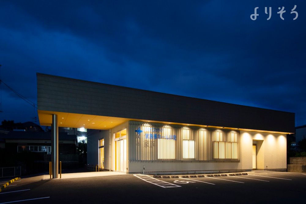 かずやコスメディア 家族葬ホール川登